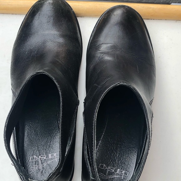 Dansko Bonita Black Leather Booties Boots Shoes Cut Out Zip Back EUR 39 US 8.5 - Picture 7 of 12